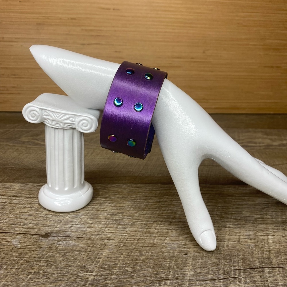 Deep purple painted leather bracelet handmade jewelry with rainbow rivets 1.25” - Picture 4 of 9